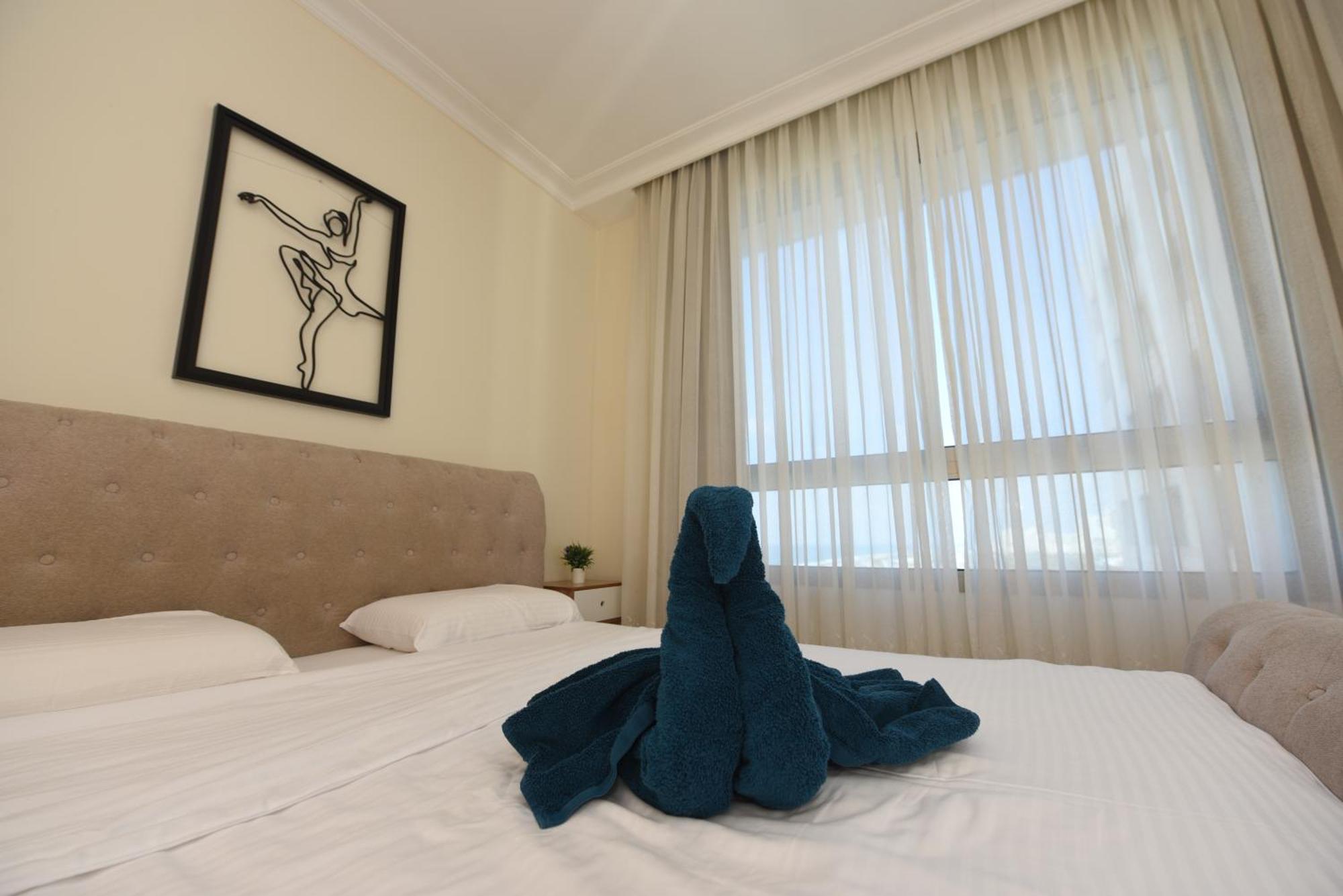Haifa Almog Tower- "Blue Reef" Suite On The Sea Luaran gambar